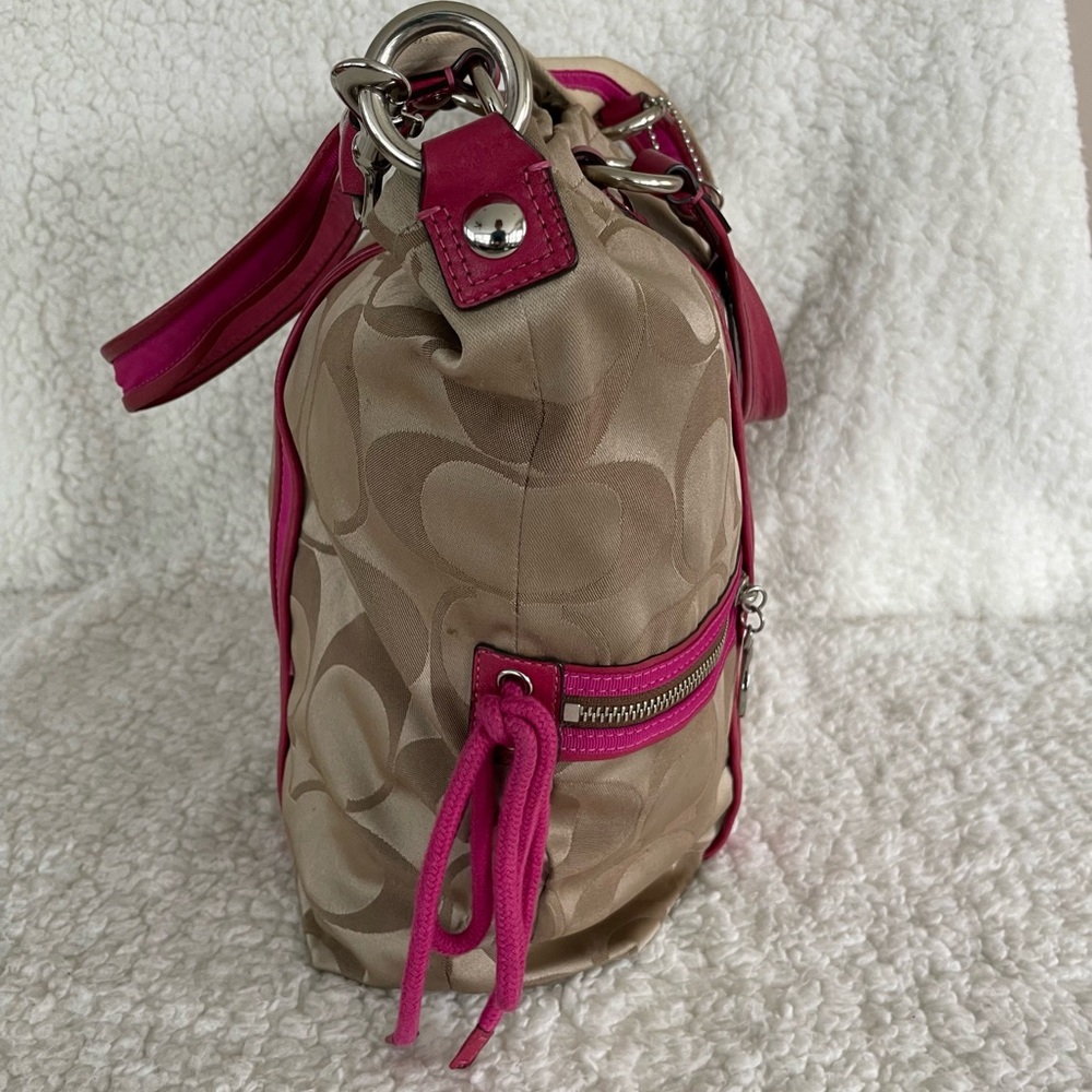 Coach Poppy Handbag - Picture 5 of 10